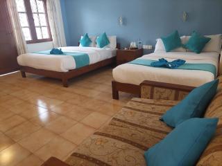 Blue Planet Lodge & Restaurant - 1