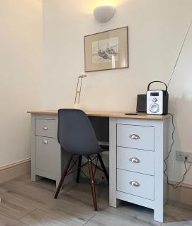 Mariner's Cottage~cozy nook close to the sea sleeps 4 - Penzance - 1