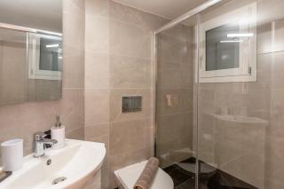 Chic New Pagrati suite - Atene - 9