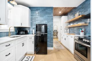 The Birdhouse - Hot Tub Pool & Fire Pit - Fredericksburg - 9