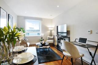 Stunning 2 bed, 2 bath high rise property minutes from Canary Wharf - Londra - 5