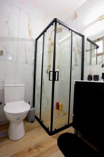 Shalom's place 2 - 3