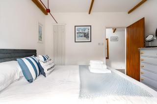 Re-imagined Stone Barns in the Country Near the Coast - 1
