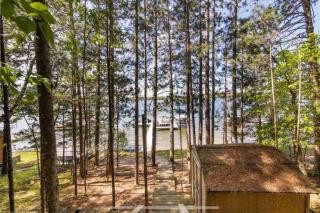 Premier Lakeside Retreat on The Whitefish Chain! - Cross Lake - 7
