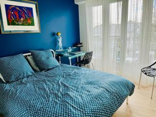 Champs de mars Appartement 1 chambre proche centre ville, balcon et parking - La Rochelle - 2