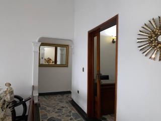 Lujosa casa, excelente sector, amplia con piscina - Cúcuta - 5