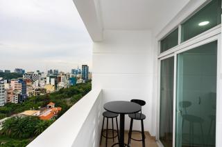 BIG ROOM next to Bui Vien , Ben Thanh market - Ho Chi Minh - 2