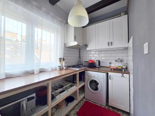 Cozy Nest Hideaway - Budapest - 9