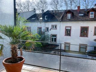 UPPER ROOM Apartment im Zentrum mit kostenfreiem Parkplatz - Neustadt an der Weinstraße - 9