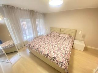 Cozy 2 Rooms Apartment in quiet center - 8