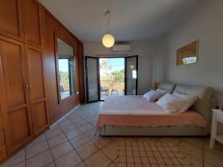 Villa near Seitan Beach - Khordhákion - 0