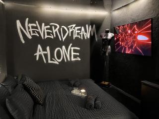 DoorMat#13 Black Mirror - 6