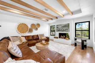 Arbor Escape with Concierge Services - 1