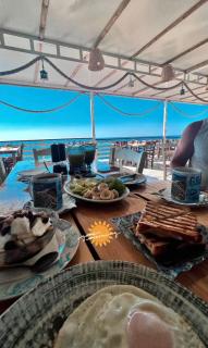 Grande Blue Suites with private bay - Archangelos - 8