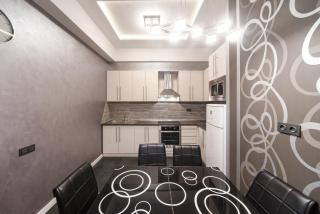 2-BDR/Abovyan str/Downtown/Modern apartment - Jerewan - 3