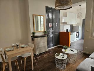 ARAGO1 - Appartement Tours centre sur jardin - Tours - 1