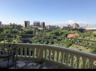 Hayk’s place - Yerevan - 4