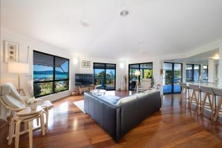 'Sail Away' Airlie Beach house with Marina Views - Airlie Beach - 9