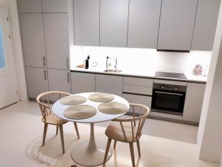 Central Studio with Private Courtyard - Prague - 5