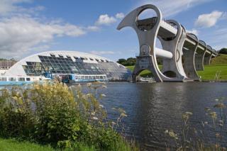 Falkirk City Centre Stylish Two-Bedrooms Apartment - 7