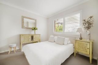 Walk to Coogee Beach Apartment Retreat - Sydney - 7
