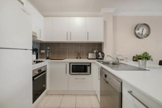 Walk to Coogee Beach Apartment Retreat - Sydney - 6
