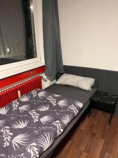 2-Zimmer im Zentrum mit Parkplatz, Küche, Bad - Ravensburg - 2