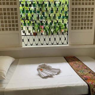 Courtyard Hotel - Manila - 3