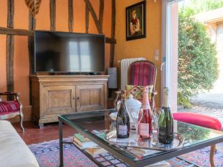 Grand Gîte à Louvemont : 8 Chambres, Piscine Chauffée, Proche Lac et Activités outdoor - FR-1-611-69 - Louvemont - 1