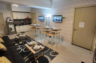 Homey 2br Apartment 2.0 in Makati - Manila - 0