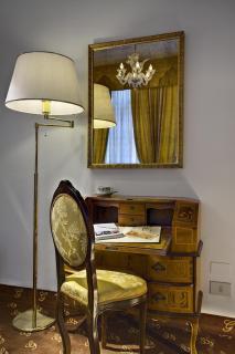 Hotel Giorgione - Venice - 6