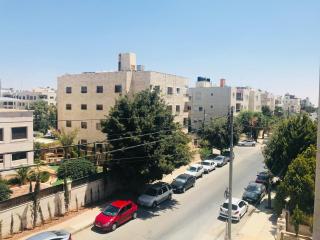 Um Uthaina Place - Amman - 0
