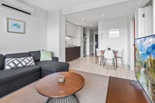 61ce403dcf96eOLD - Melbourne - 3