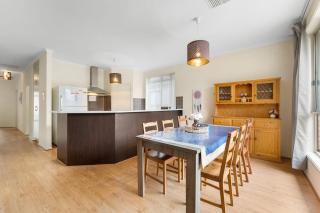 3BR Home-City Fringe Location-Free WiFi & Parking - Keswick - 6