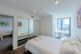 Walk to Central Market Parking GYM&POOL City View - Adelaide - 8