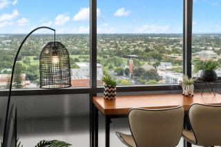 Comfy place with fabulous view Penthouse level - Adelaide - 0