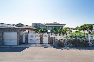 Ulsan Healing Dokchae Pension - Ulsan - 1
