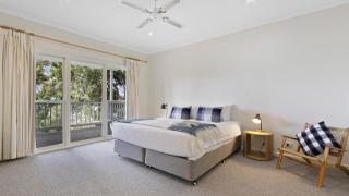 The White Cottage - 4