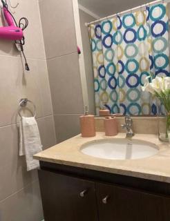 Preciosa Instalación de 2 Hab+2Baños y estacionamiento - 7