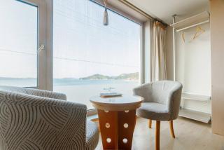 Taean Beach Resort Pension - Taean - 4