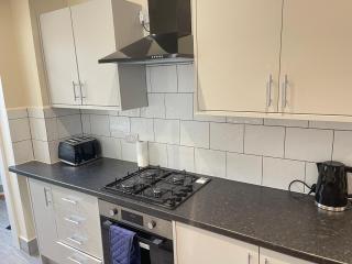 Hometel Digs Morden Comfy Home Can Sleep 11 - Leicester - 7