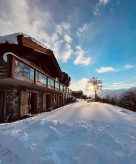 Chalet VG stunning view, Sauna & Jacuzzi by Jolidi - 0