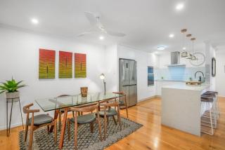 Seadrift 31 on Browning Street - 6