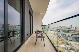 Beautiful 1BR apartment at Binghatti Heights, JVC by Deluxe Holiday Homes - Dubai - 8