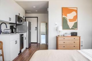 Blueground Capitol Hill patio gym laundry SEA-729 - Seattle - 7