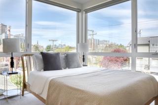 Blueground Capitol Hill patio gym laundry SEA-729 - Seattle - 5