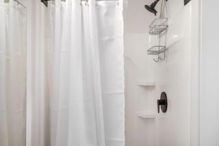 Blueground Capitol Hill patio gym laundry SEA-729 - Seattle - 2