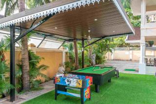 The Ultimate Staycation Goa - 10BHK - Calangute - 1