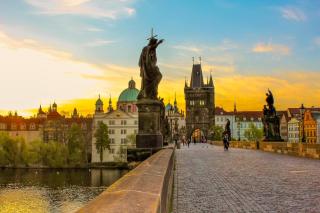 New town Prague 5’ walk to Wenceslas Square - Praga - 4