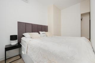 Elegant Mokotów Studio with Balcony and Parking by Noclegi Renters - 5